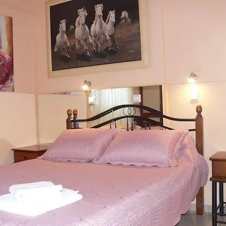 Alena Apartment *