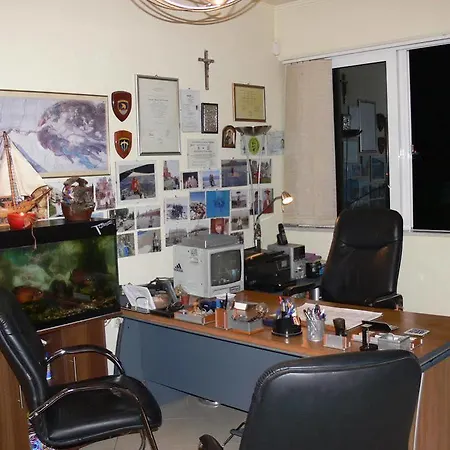 Alena Apartment